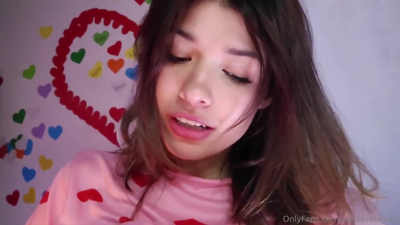 Agostinha_Red Masturbates In Her Pajamas
