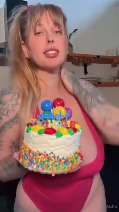 Vicky Aisha Plays With Her Cake All Over Her Body