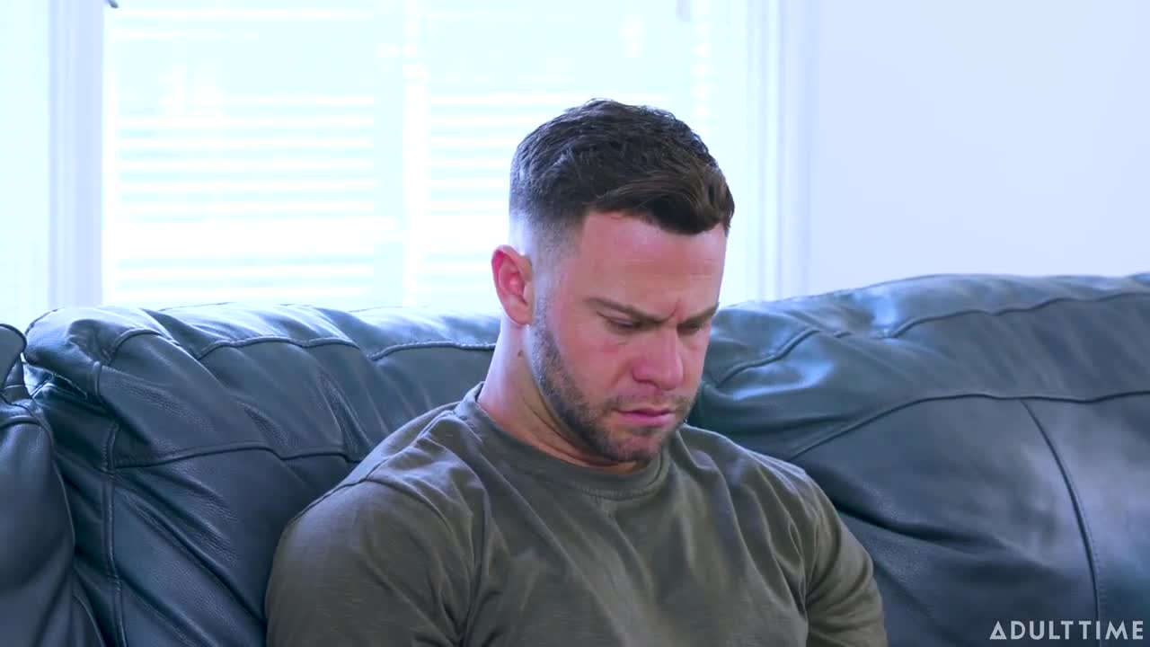 Chloe Surreal’s Couch Banging Session