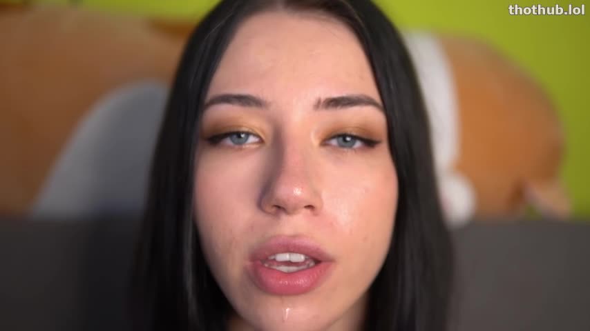 Juicy Gao: Intimate Sloppy Kissing