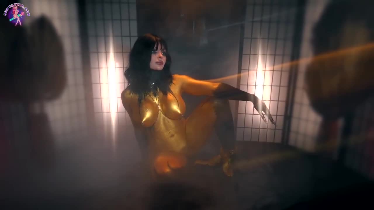 Sonya Vibe Bathed In Gold And Penetrated