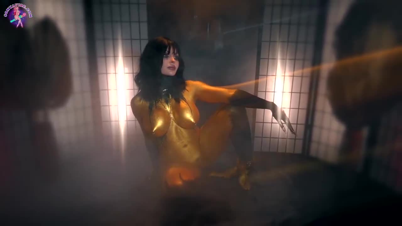 Sonya Vibe – Golden Obsession Liquid Gold Goddess Unleashed