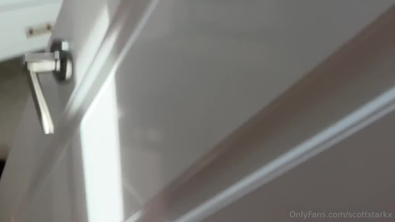 Big Titty Step Mom Lauren Phillips Sniffs Her Son’s Pants