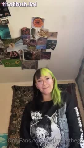 Bigtittygothegg step sister riding
