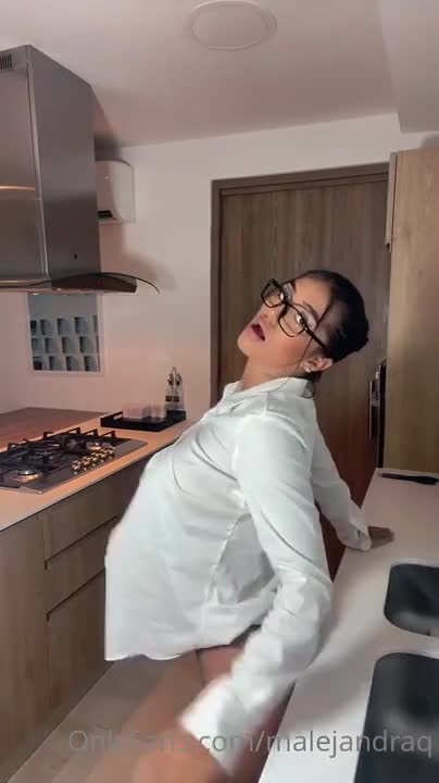 Maria Alejandra Quintero Shows Off Her Wettest Ass