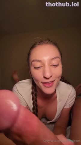 BigBootyBailey and Babesafreak - Invites Roommate for Threesome