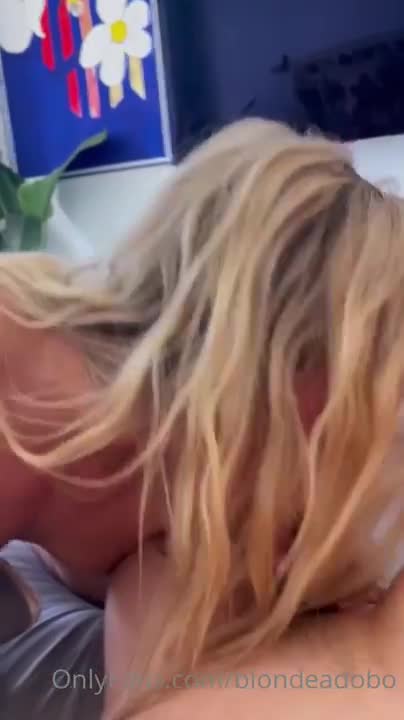 BlondeAdobo Gets A Creampie After Sex