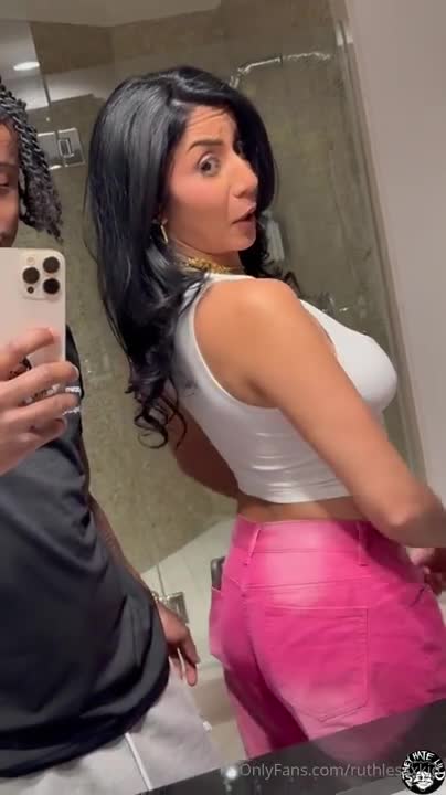 Roxie Sinner Sucks & Fucks Lil D’s BBC