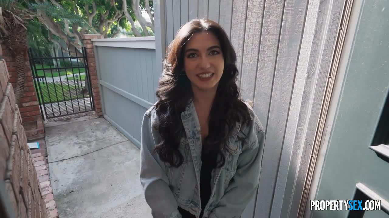Megan Mistakes Gets Screwed And Creampied