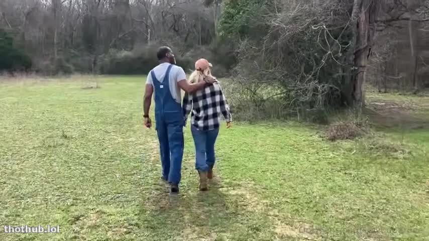 Bayoubarbee: Creek Fun