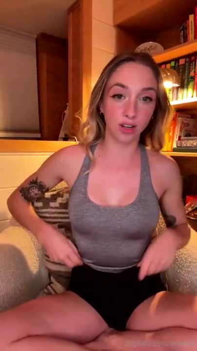 Catherine Chase OnlyFans leaked Catherine Chase Receives A Huge Facial After Sex on HDthot