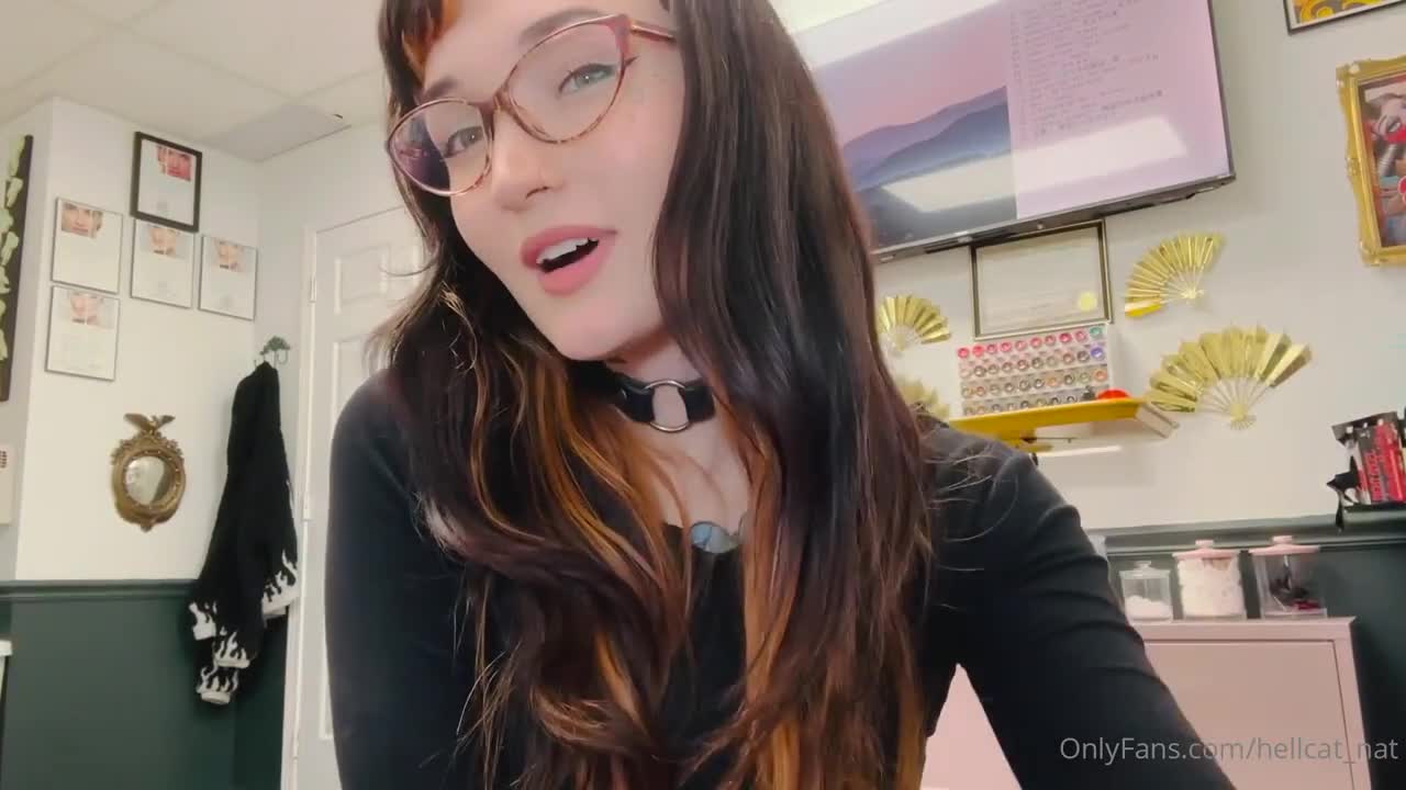 HellCat_Nat Spreads Her Cunt For A Dildo