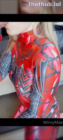 MinxyMinx-spider woman close up sextape