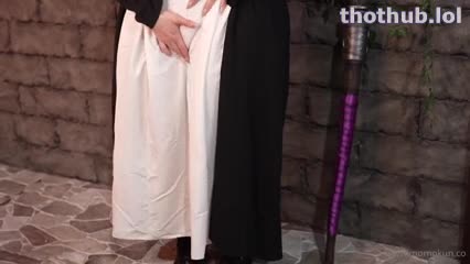 Momokun Fern Futanari cosplay vídeo