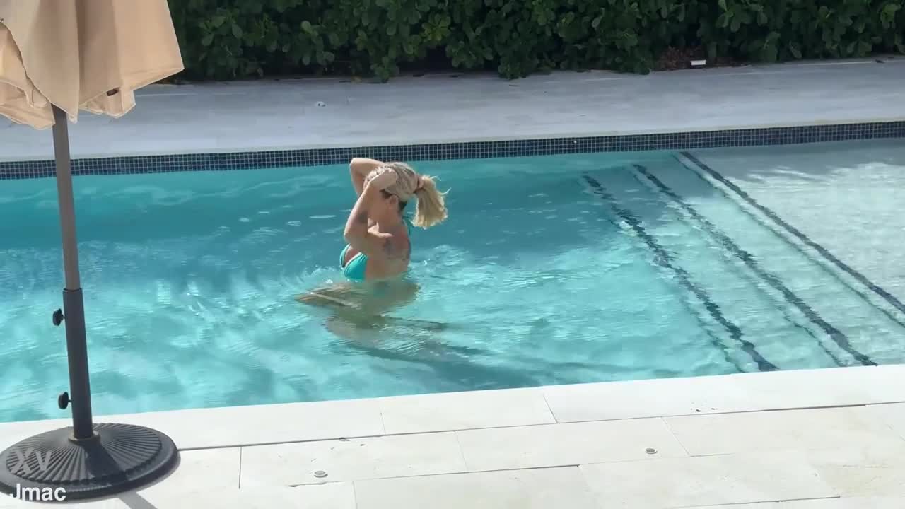 Abby Rose’s Poolside Smash Tape With JMac