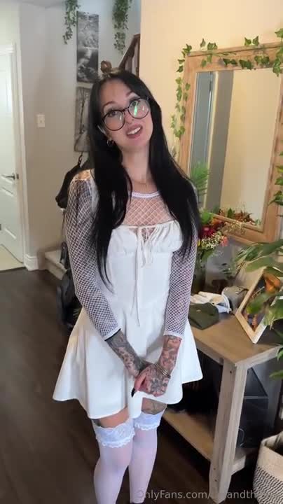 Catandthebat Takes A Rough Pounding And Facial