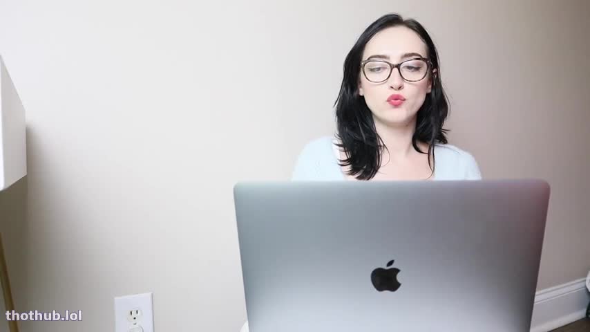 Phatassedangel69 - Naughty Co Worker Mesmerizes You