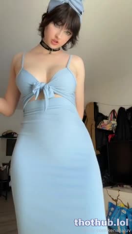 Kenalialuv twerking and titty shaking, pulling my dress up