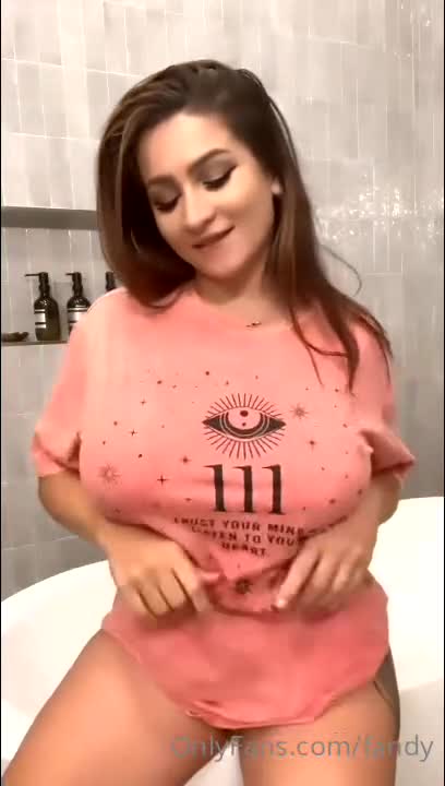 Fandy Nude JOI Shower Strip OnlyFans Video Leaked