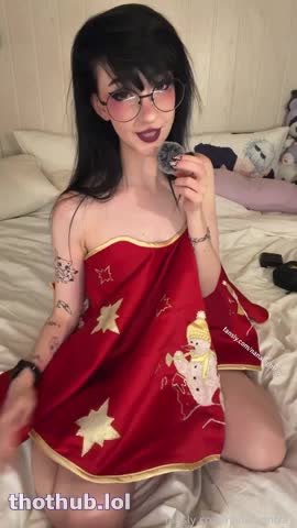 NanaNightray - Nip Slip ASMR