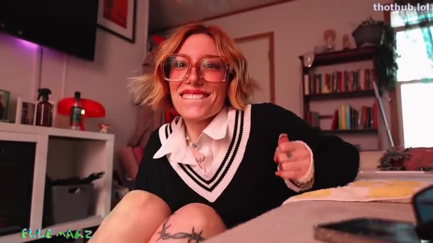 Elle Marz: Truth Or Dare