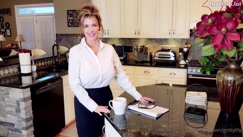 Hot wife fellates her man