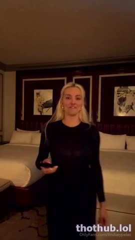Lindsey Pelas Viva Las Vegas Live