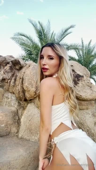 Piper Perri Pounds Her Ass With A Dildo Outdoors