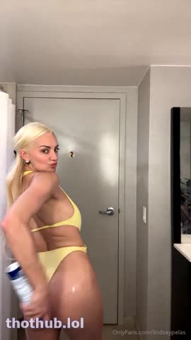 lindsey pelas Livestream 04/3/26