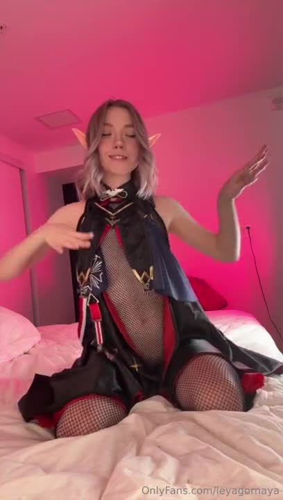 Lusty Elf Leya Gornaya Masturbates In Fishnet