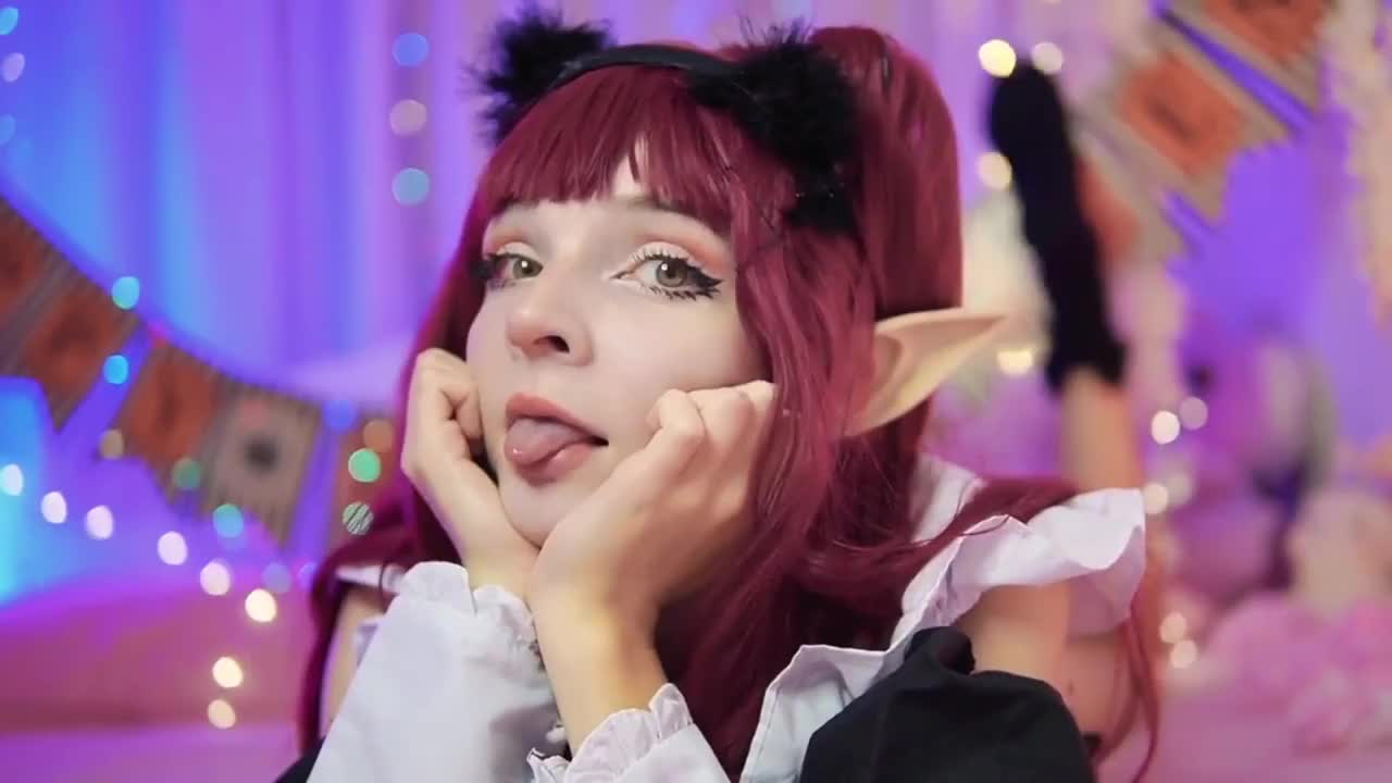 Elf Lolidream Takes Her Man’s Cock Deep In Her Throat