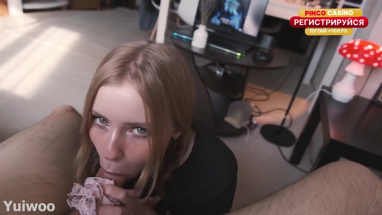 Yuiwoo Stepsister Sucks Me Dry With Her Wet Sloppy Mouth Swallowing ALL Cum
