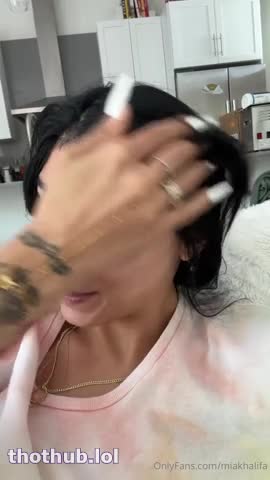 Mia Khalifa 23min Shower And Chat Video Leaked