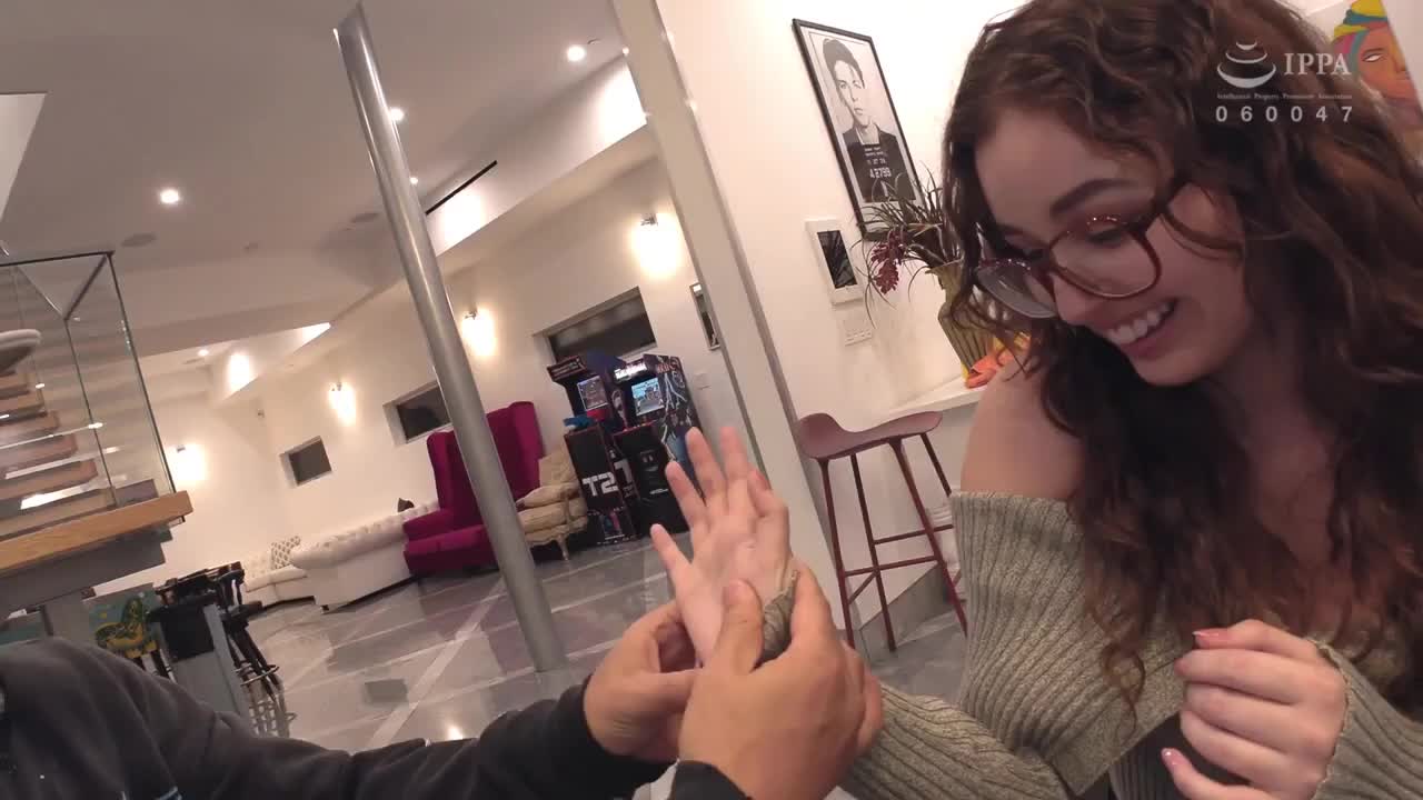 Leana Lovings Fun Size American Babe Gets The Taste Of Japanese PORN