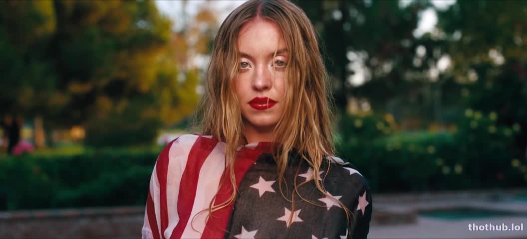 Sydney Sweeney Big Tits Celebrity Topless