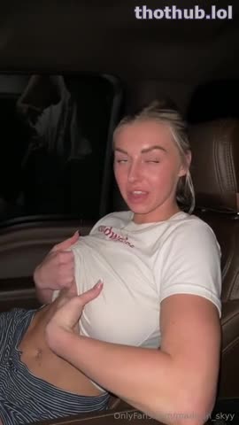 Madison_Skyy Car Sex