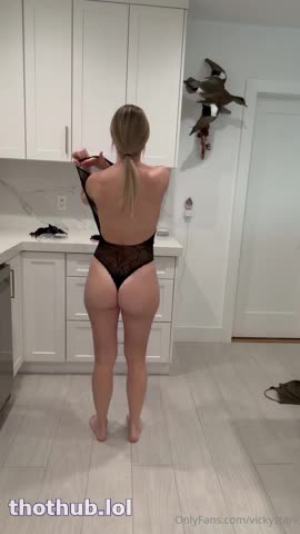 Vicky Stark OnlyFans leaked Vicky Stark Blackjack try-on on HDthot