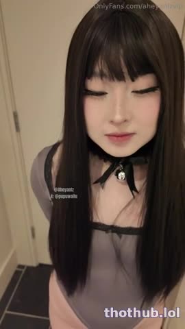 PupuWaifu's Sneaky Bathroom Blowjob