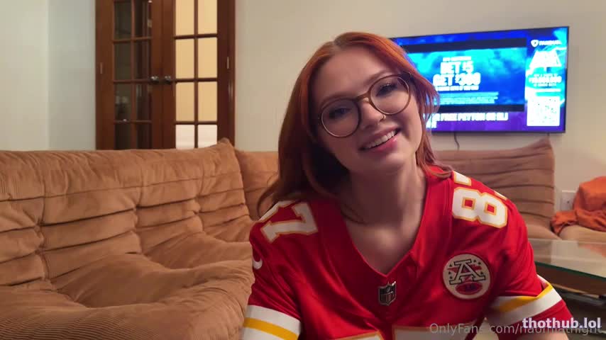 Naomih666 - Ad break distractions