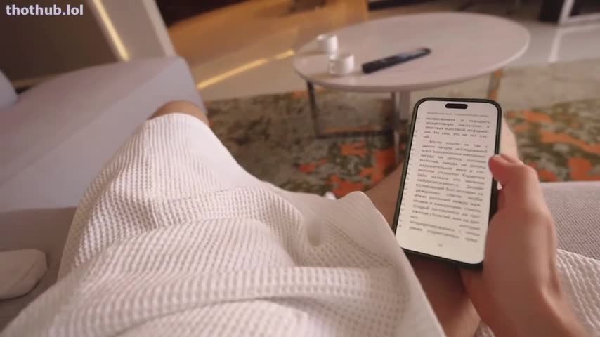 Elina Lizz  Gets Her Pussy Destroyed On The Sofa