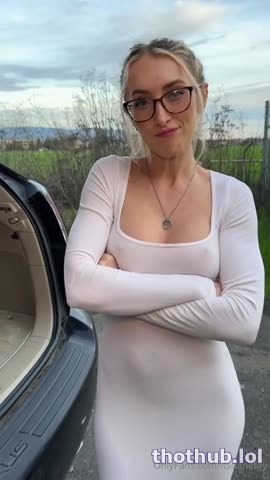 Dani Day Outdoor Blowjob And Takes Cum On Eyeglasses