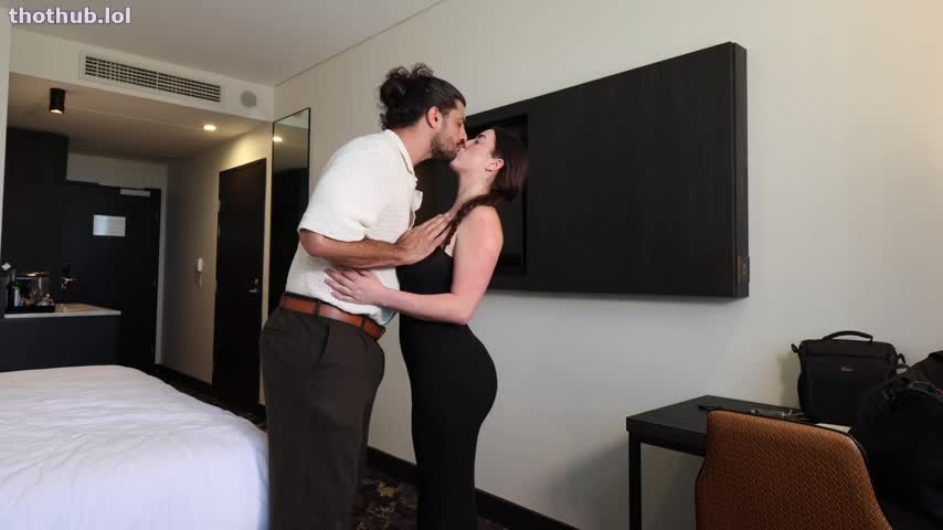 ssamibaby - Lunch date turns into a steamy hotel fuck