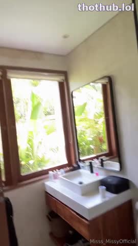 Misss Missy - Shower