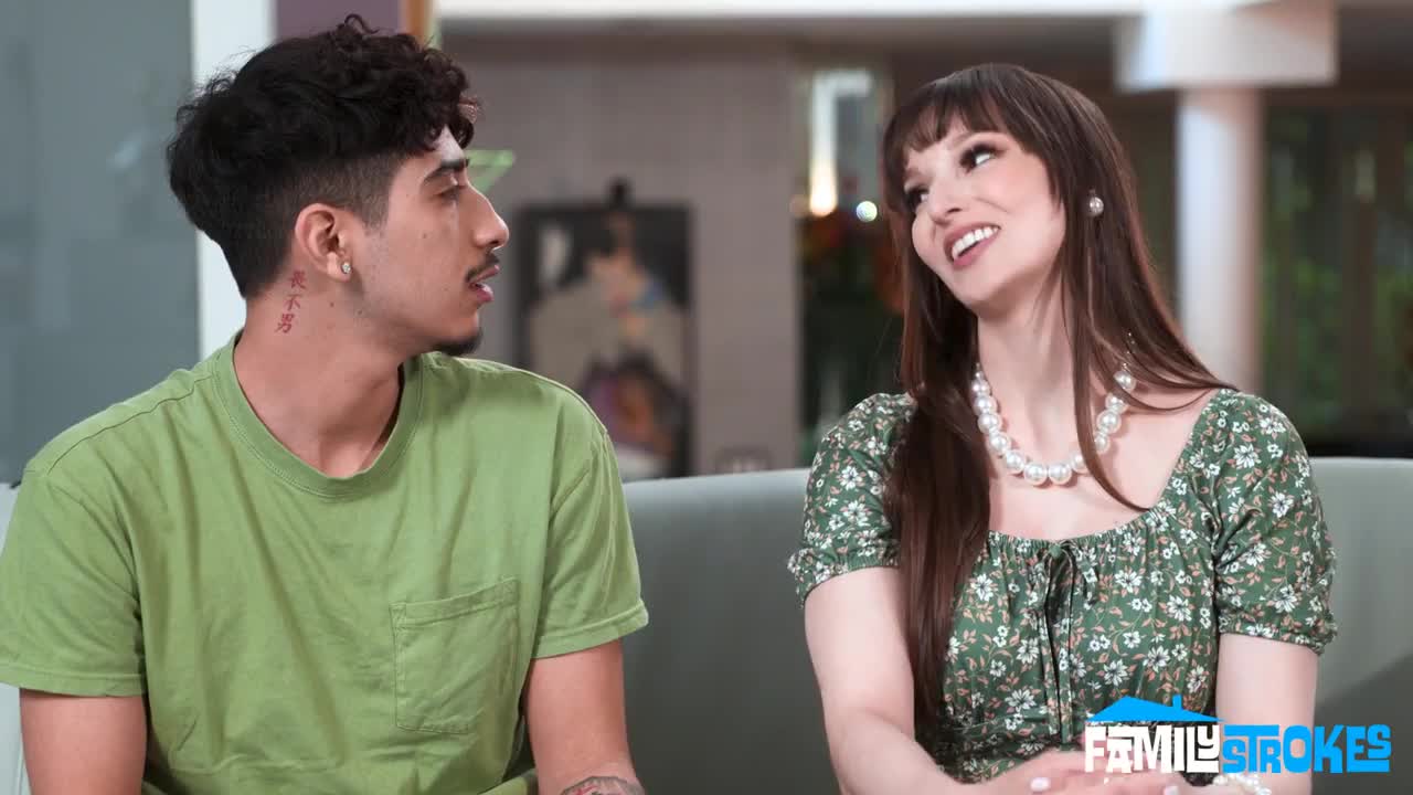 Lana Smalls And Lexi Luna Pleasures The Same Cock