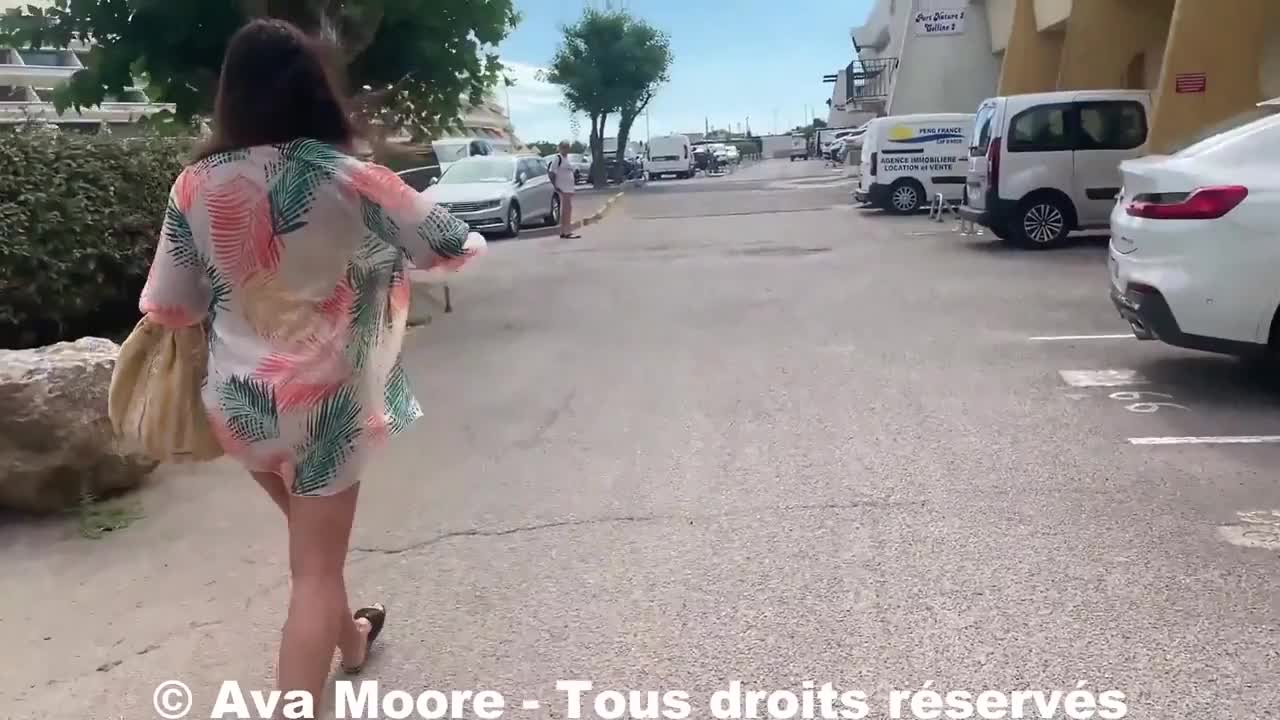 AvaMoorex’s Lusty Outdoor Blowbang