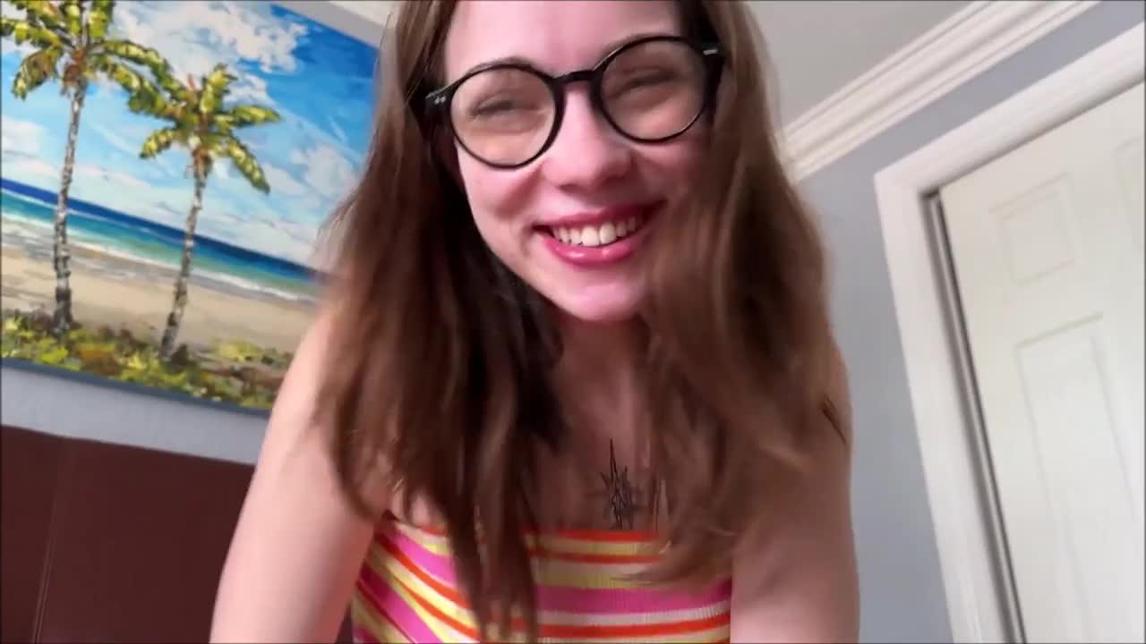 Teen Venus Vixen Gets Fucked And Cum In Her Mouth