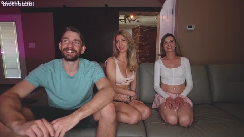 JackandJill Husband Watches Hotwifes 1st-Live 3some