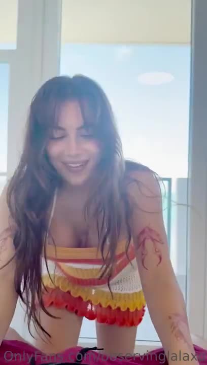 Observinglalaxo Blows A Cock In A Hotel Room