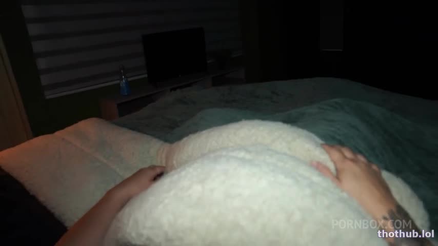 Carolina Guerrero OnlyFans leaked Carolina Guerrero Fucks Her Stepdad In His Room on HDthot