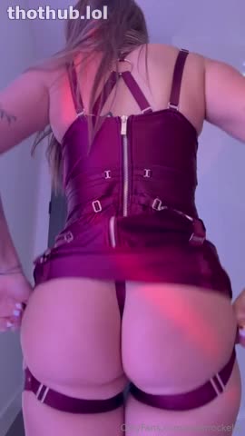 Piper Rockelle Red hot stuff